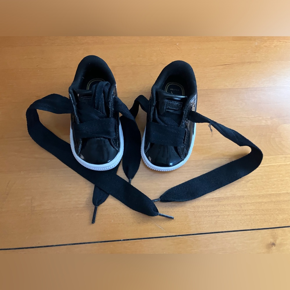 Baby Patent Leather Pumas